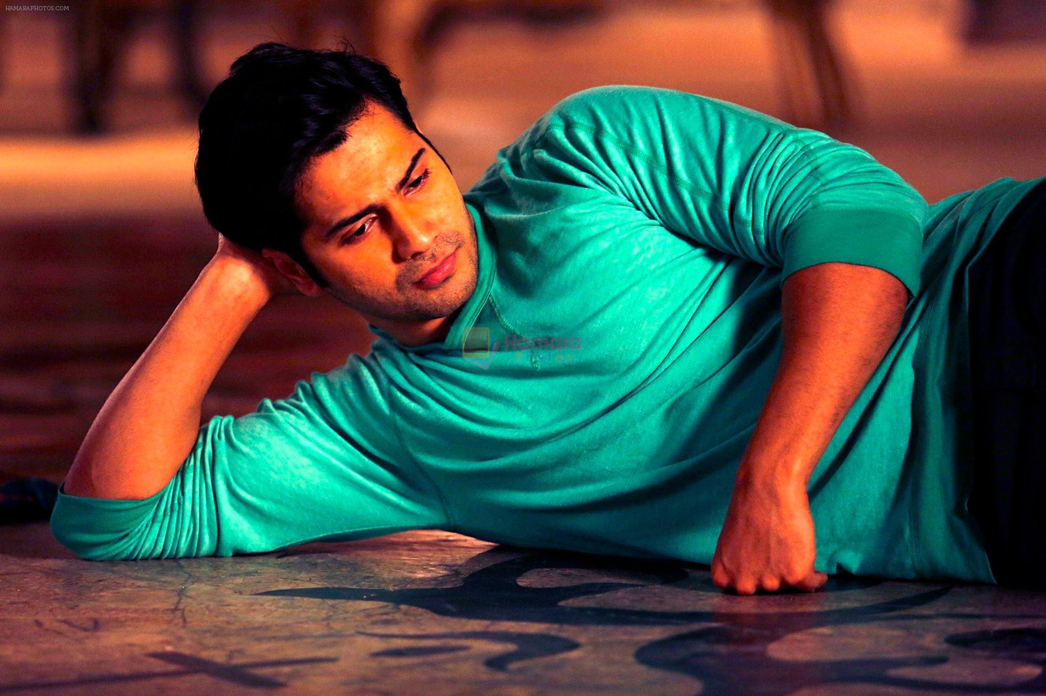 Varun Dhawan In Main Tera Hero / Main Tera Hero - Bollywood Photos